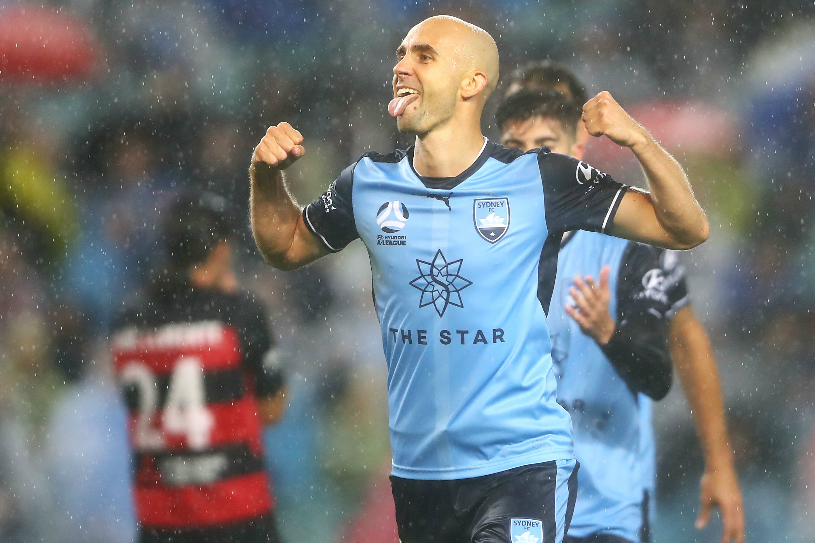 Derby 18: Despite going behind early, an Adrian Mierzejewski-inspired Sydney FC won 3-1 in the rain at Allianz Stadium.