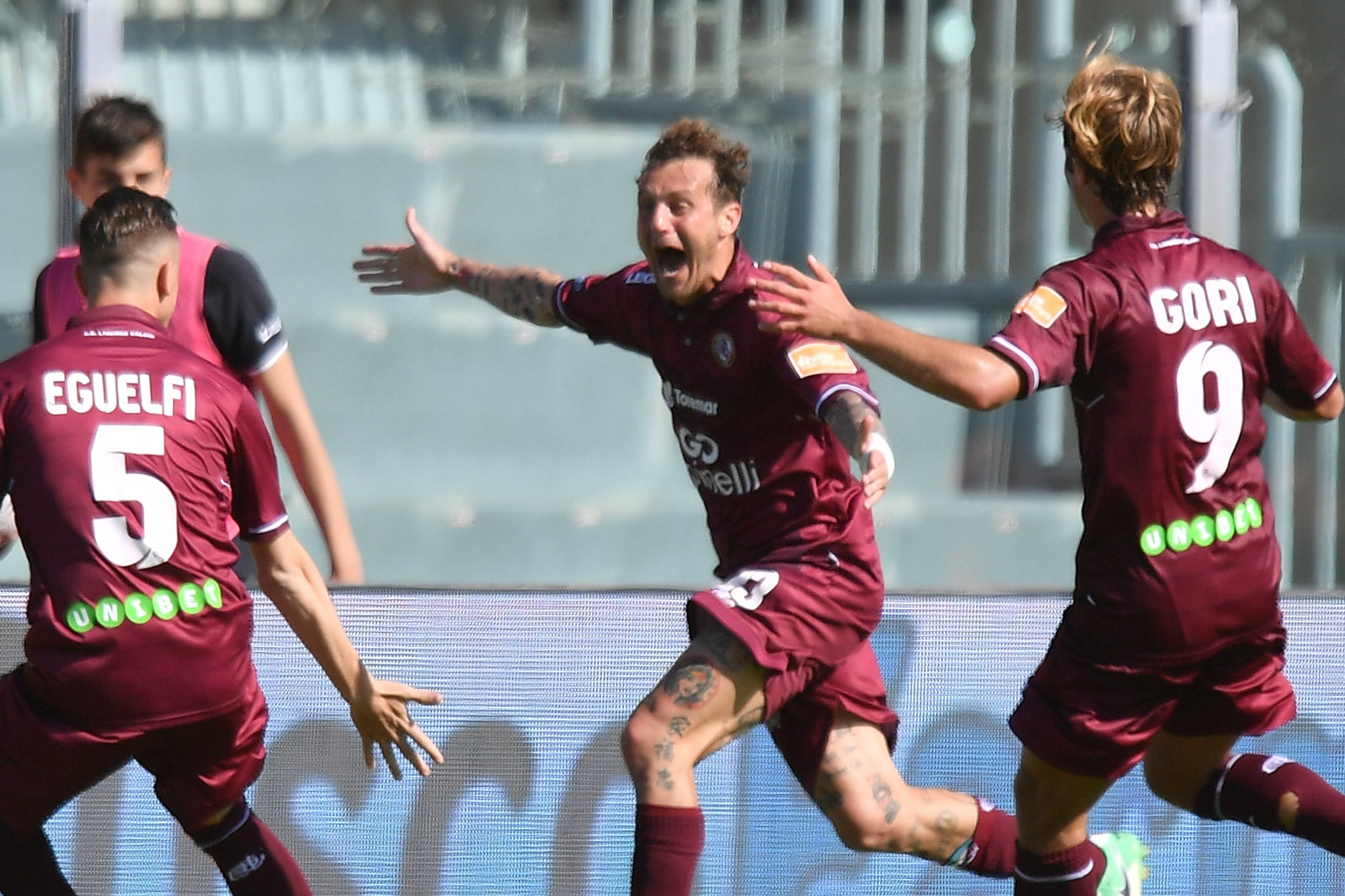 Diamanti celebrates a goal for Livorno last season