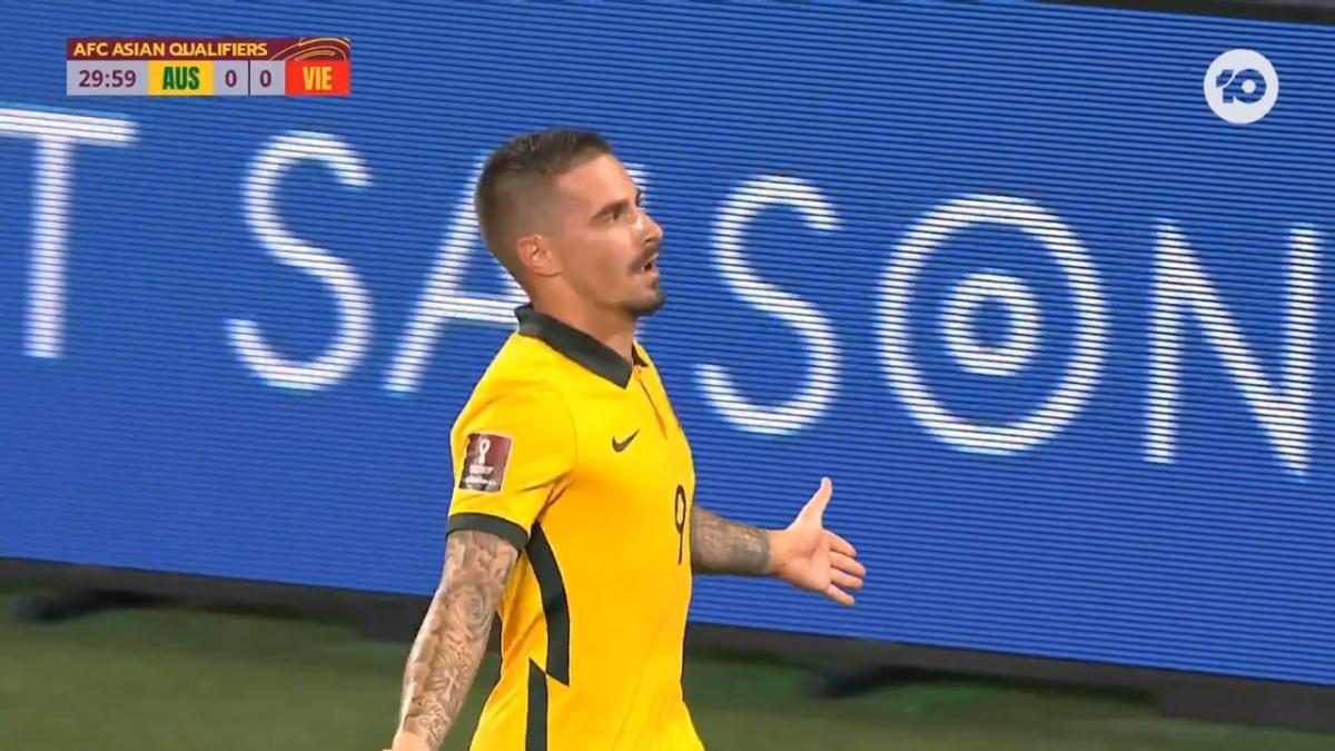 GOAL: Maclaren - This time it counts for Australia